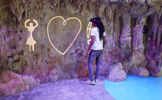 Love: From Cave To Keyboard Pepsimoji Virtual Reality Oculus Experience
