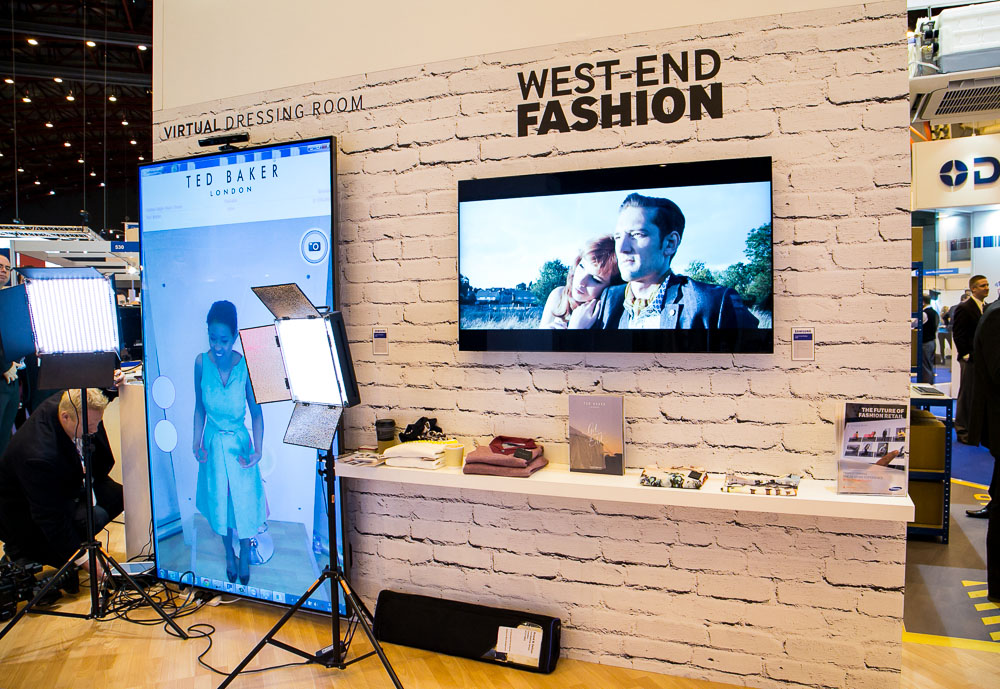 RBTE Samsung Fashion Zone - Virtual Dressing Room With Ted Baker