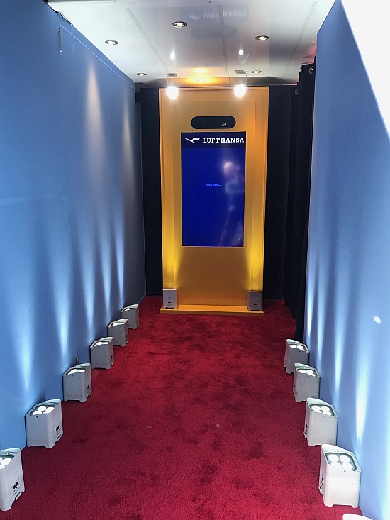 Lufthansa Virtual Dressing Room