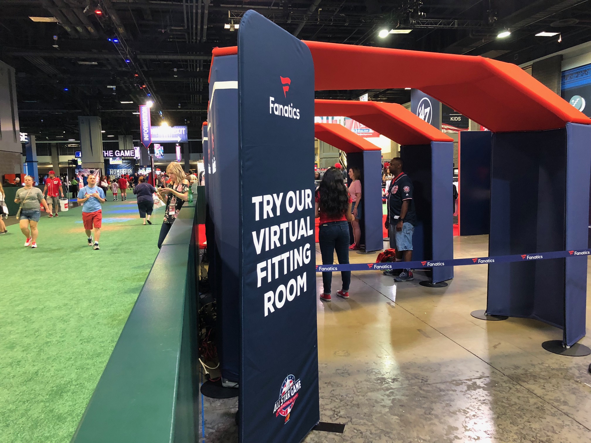 MLB & Fanatics Virtual Dressing Room Kiosk
